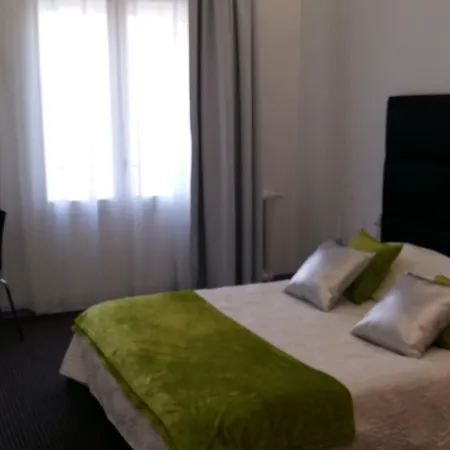 Le Capitole Otel 2*